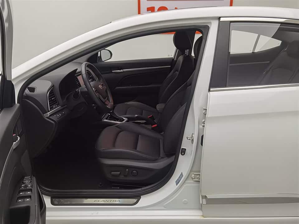 Hyundai Lead