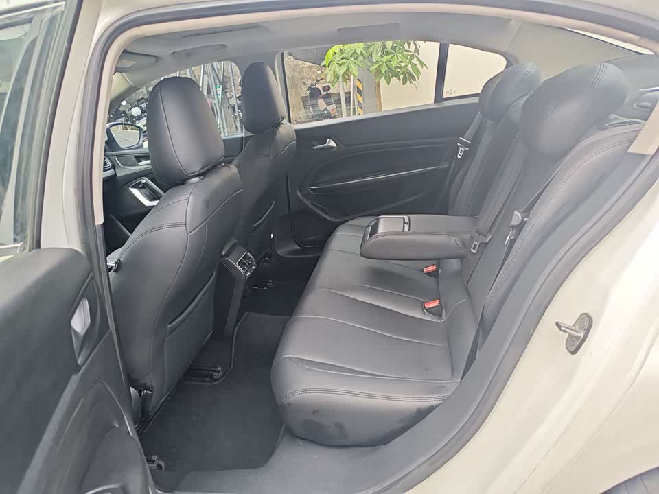 Peugeot 408 Peugeot 408