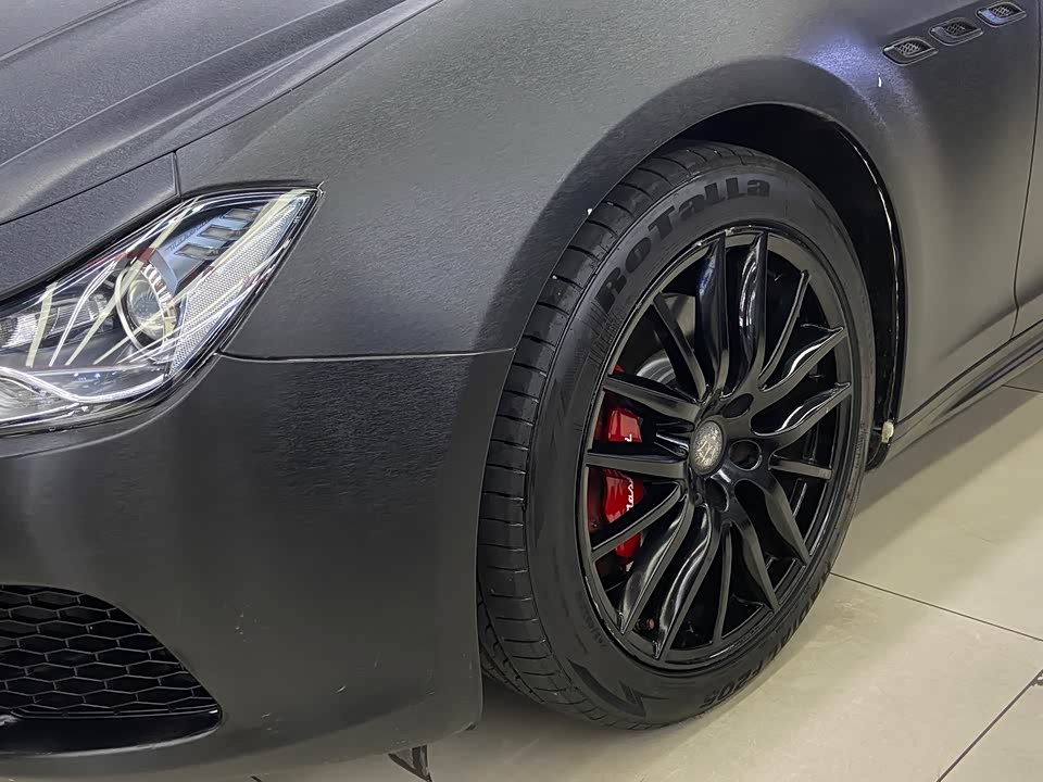 Maserati Ghibli Maserati Ghibli