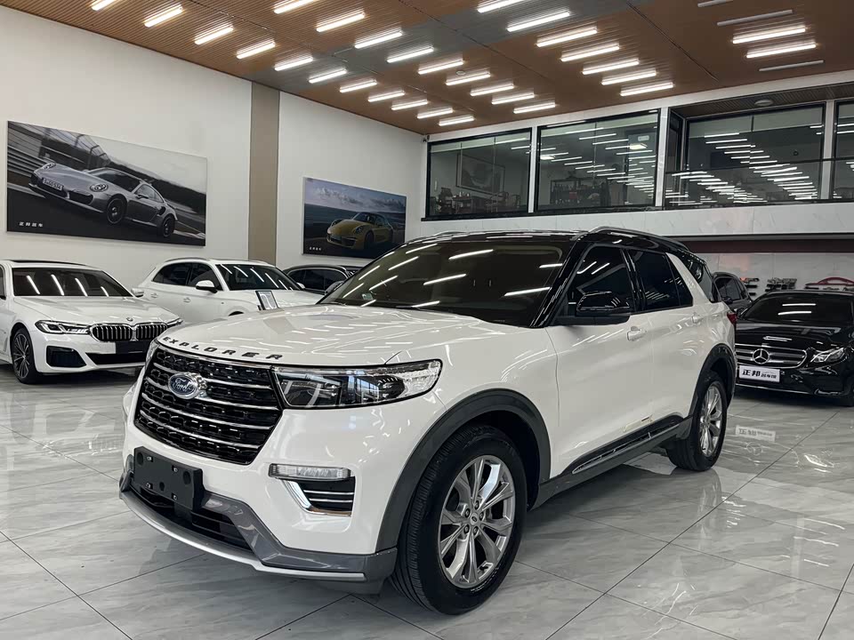 Ford Explorer Ford Explorer