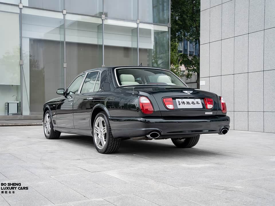 Bentley Elegant