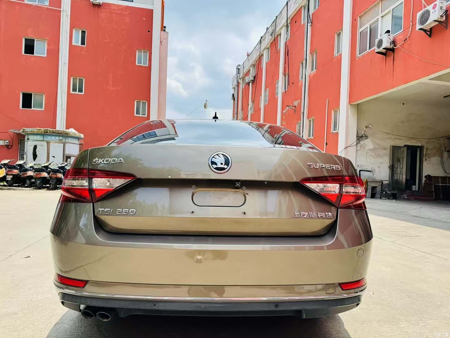 Skoda Superb, 2018 все фото