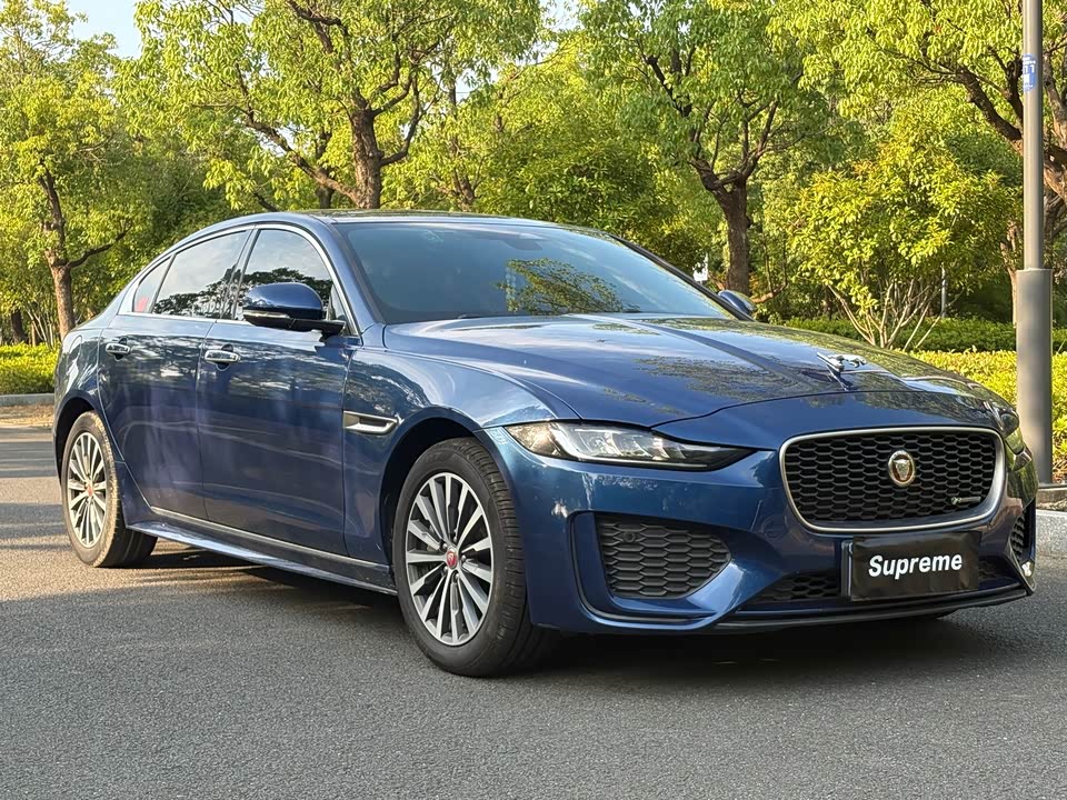 Jaguar XEL Jaguar XEL