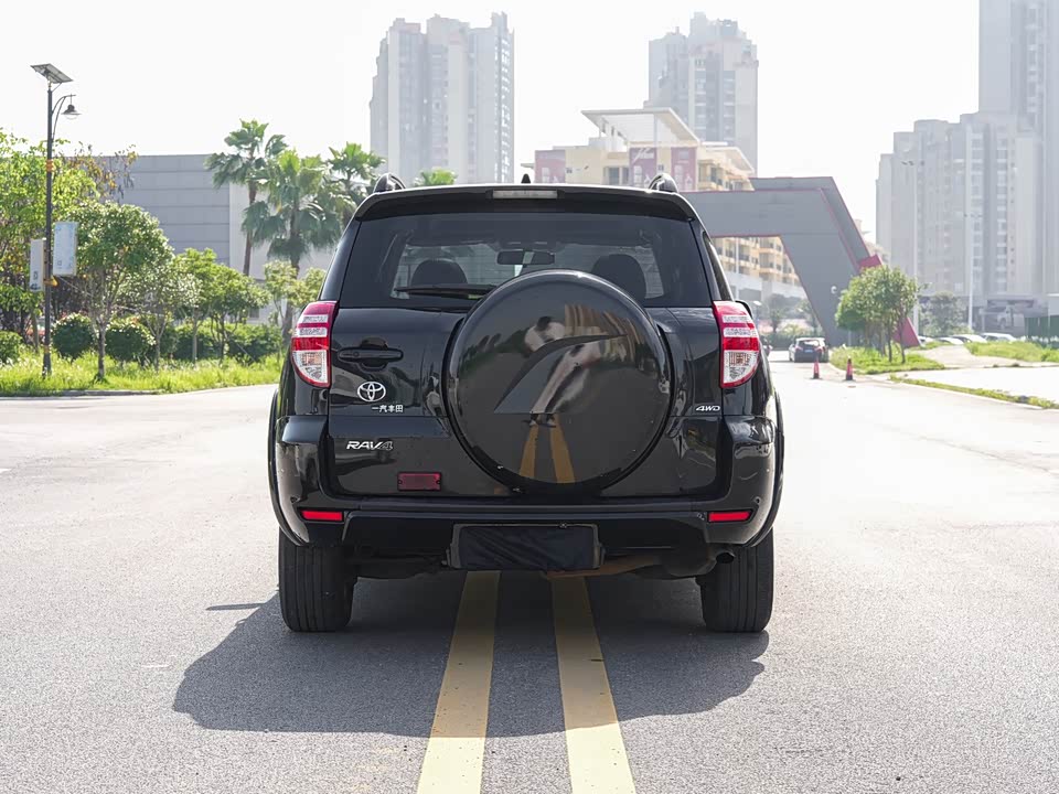Toyota RAV4 Rongfang