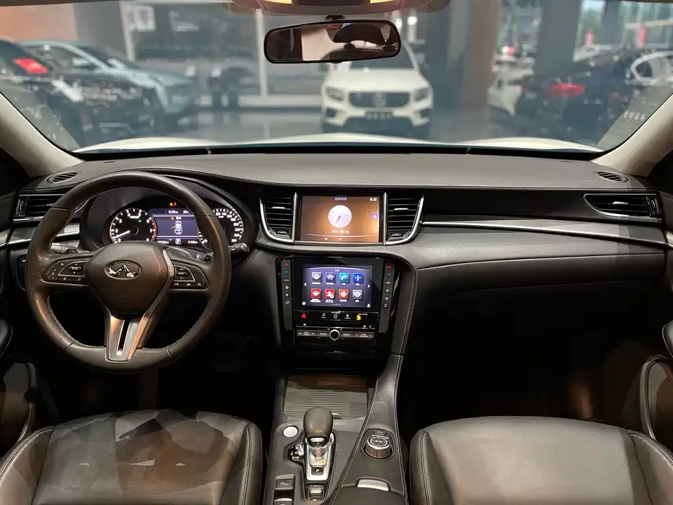Infiniti QX50