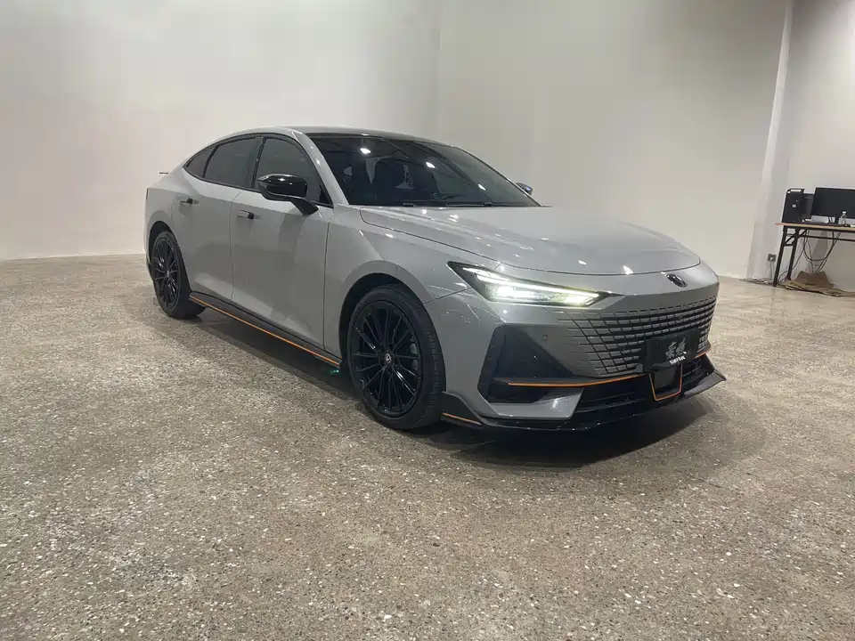 Changan UNI-V Changan UNI-V