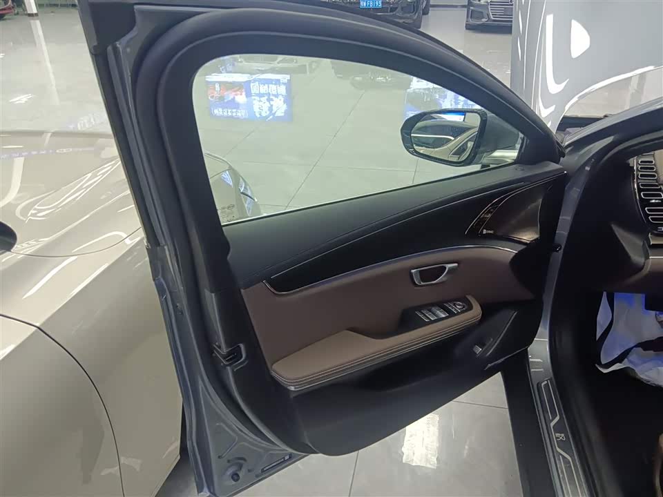 BYD Han