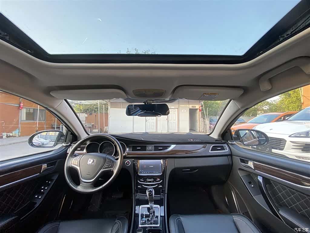 Zotye Z500, 2015 4