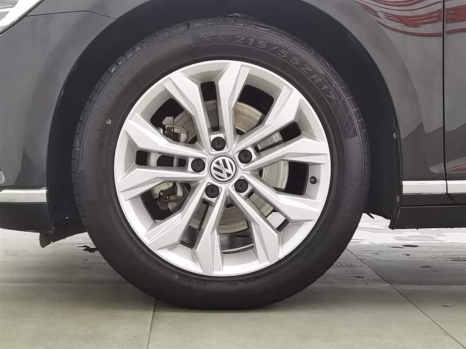 Volkswagen Magotan
