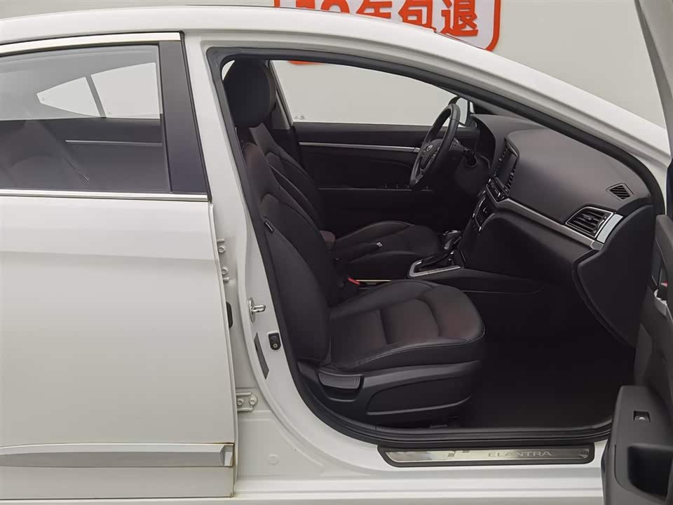 Hyundai Lead