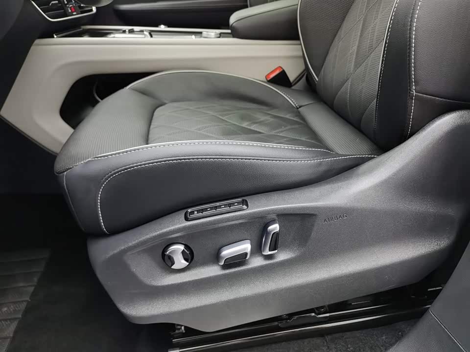 Volkswagen Tourang
