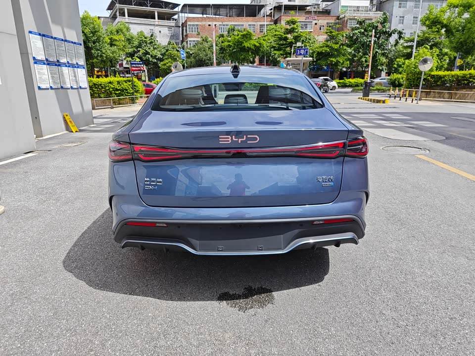 BYD Seal 06