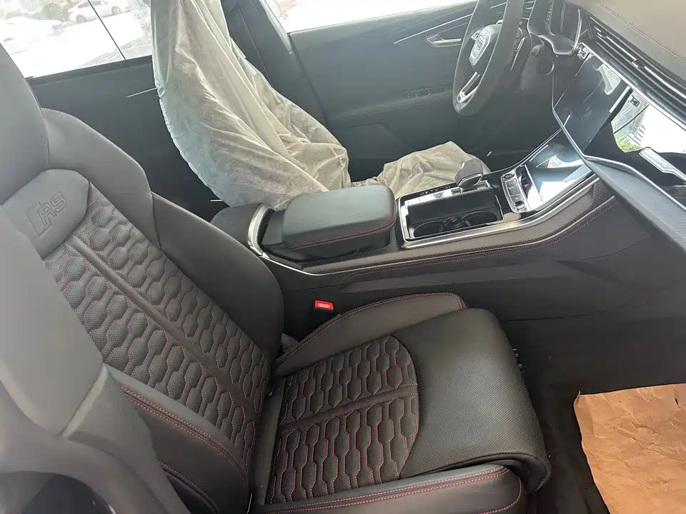 Audi RS Q8 Audi RS Q8