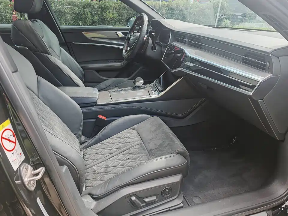 Audi A6L Audi A6L
