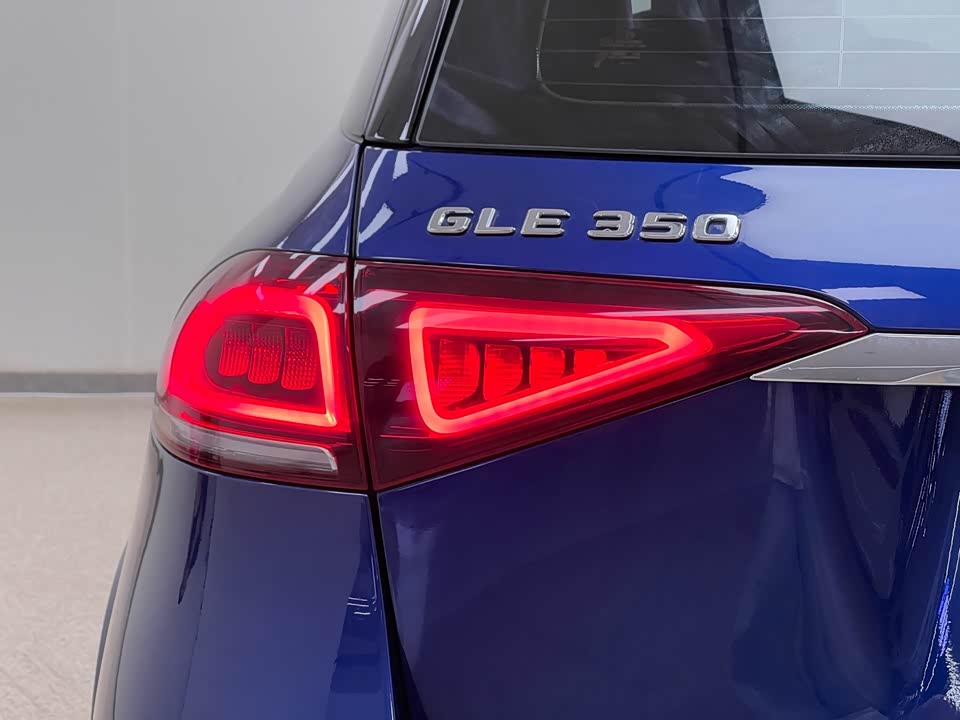 Mercedes-Benz GLE Mercedes-Benz GLE