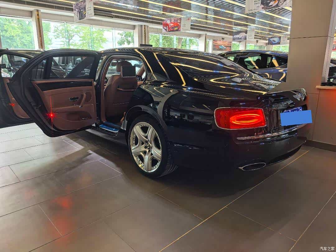 Bentley Flying Spur, 2017 23