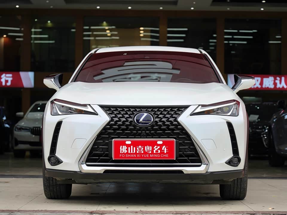 Lexus UX Lexus UX