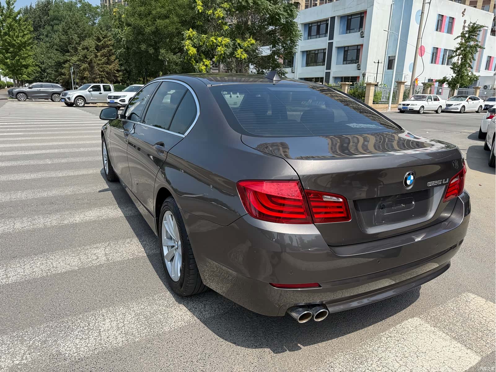 BMW 5 Series, 2013 9