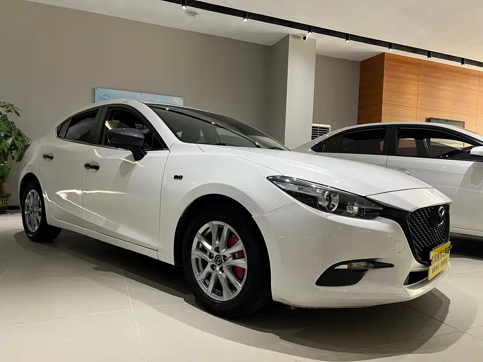 Mazda 3 Angkesaila