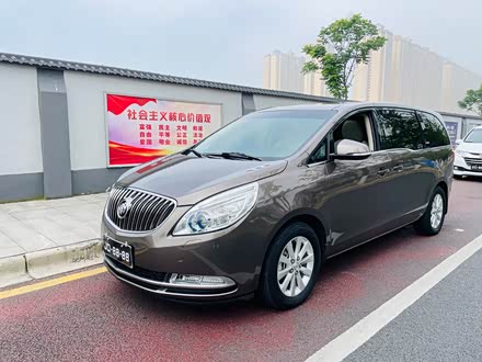 别克gl8 2015款 2.4l 豪华商务尊享版