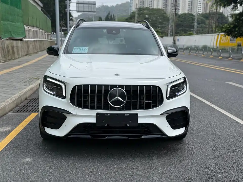 Mercedes-Benz GLB AMG