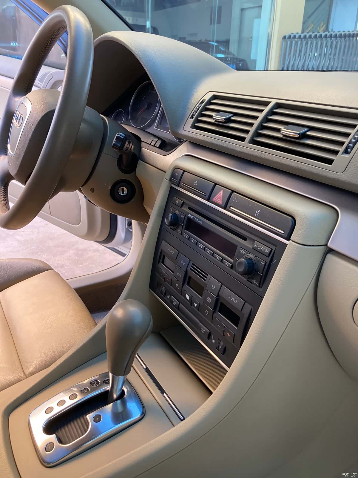 Audi A4, 2006 14