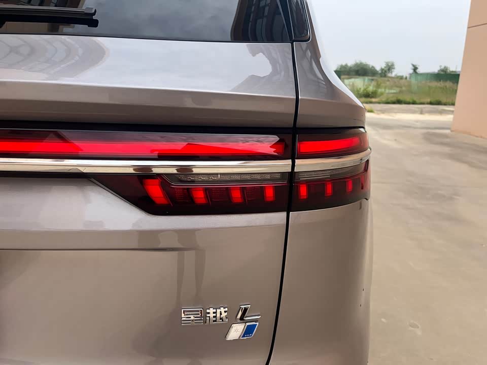 Geely Monjaro hybrid Geely Monjaro hybrid