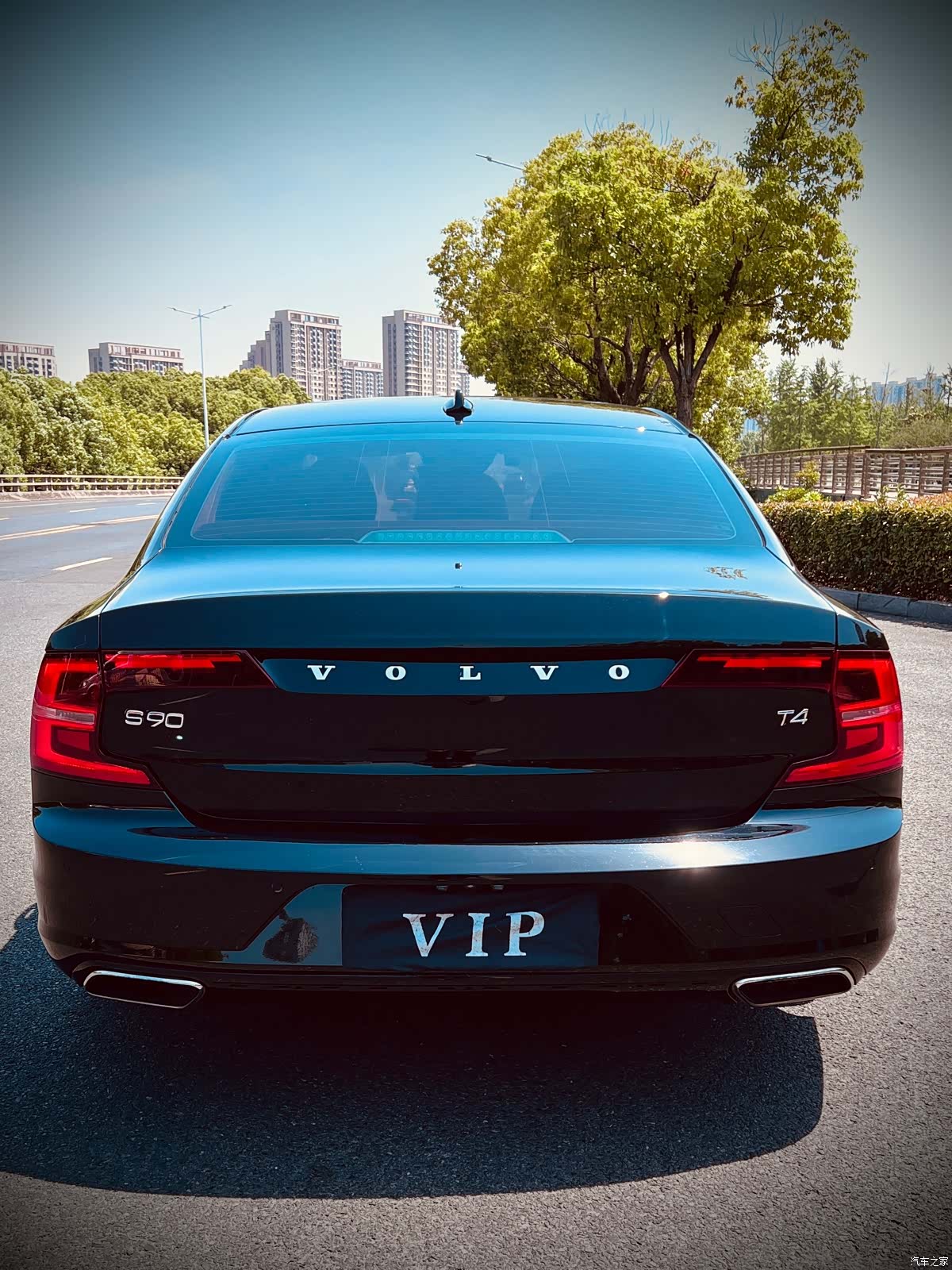 Volvo S90, 2017 все фото