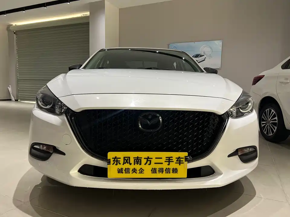 Mazda 3 Angkesaila