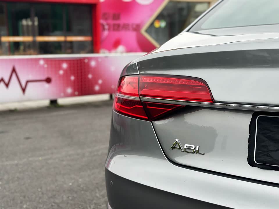 Audi A8 Audi A8