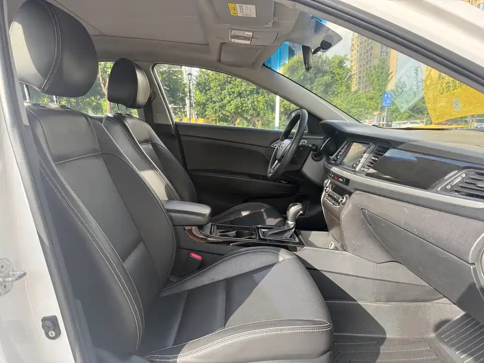 Hyundai Name picture