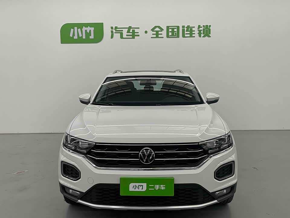 Volkswagen T-ROC exploring Songs