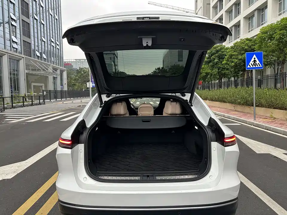 NIO EC7 NIO EC7