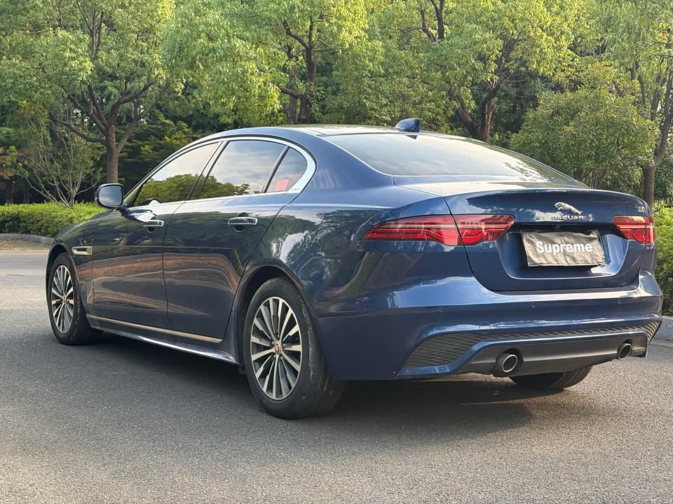 Jaguar XEL Jaguar XEL