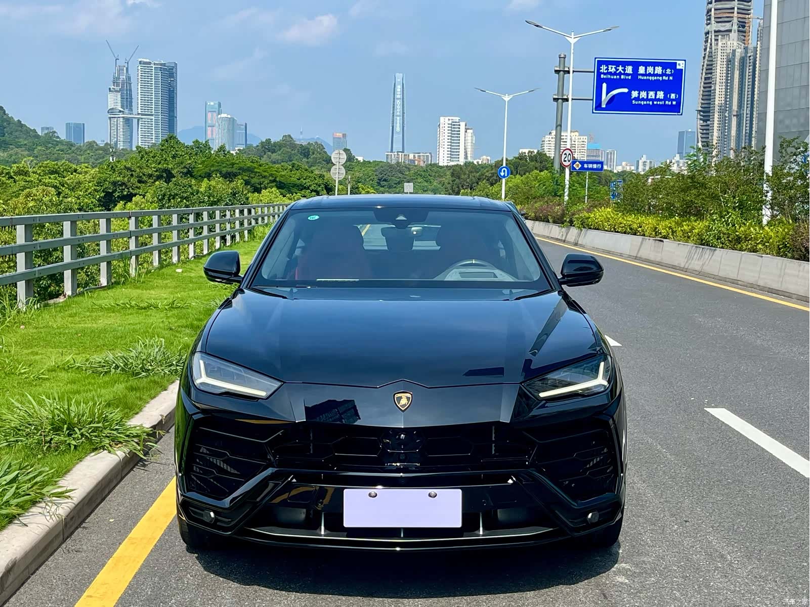 Lamborghini Urus, 2021 2