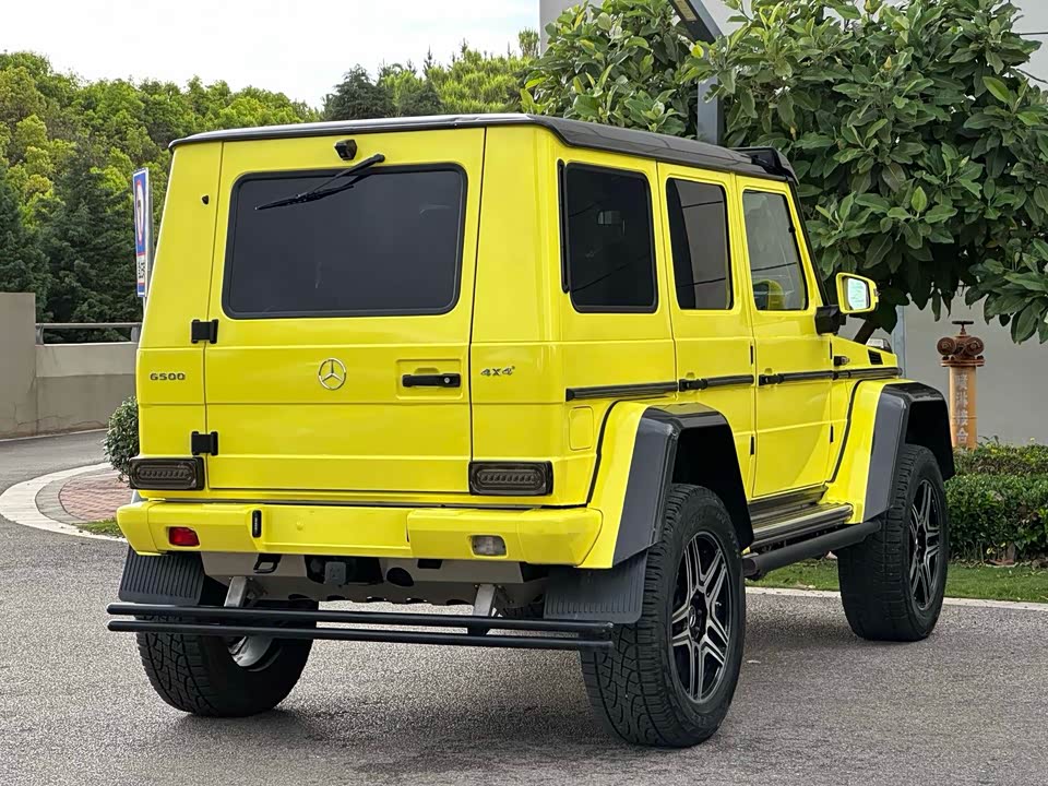 Mercedes-Benz G-class