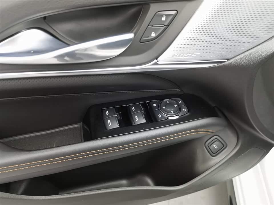 Cadillac CT4