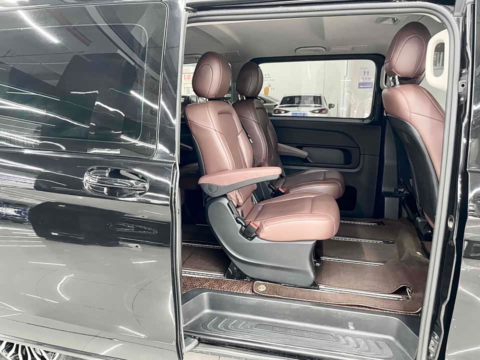 Mercedes-Benz V-class Mercedes-Benz V-class