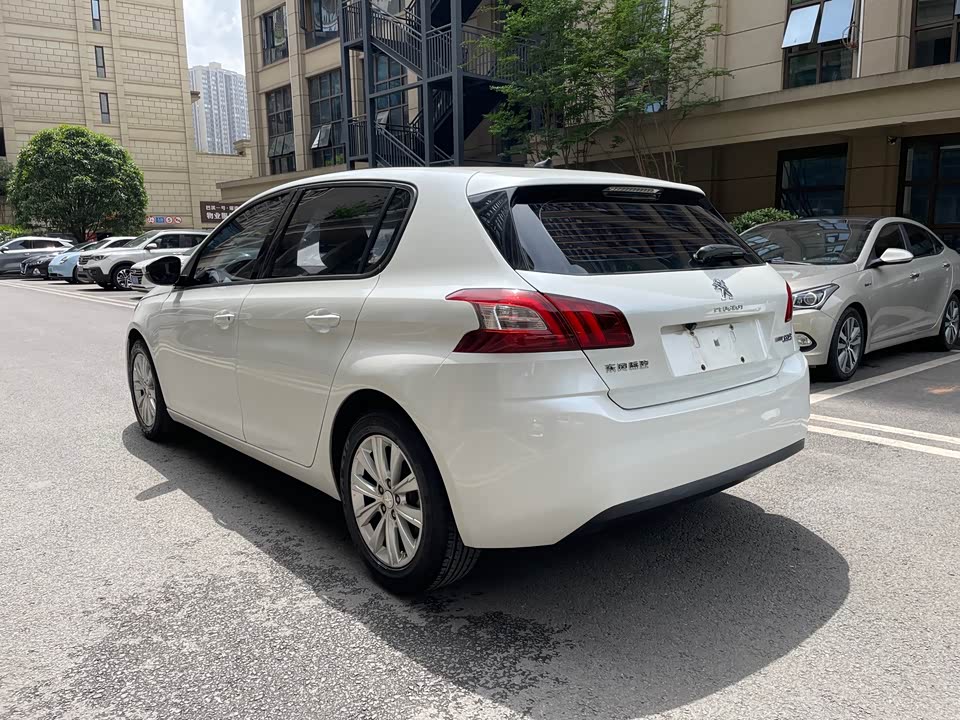 Peugeot 308S Peugeot 308S