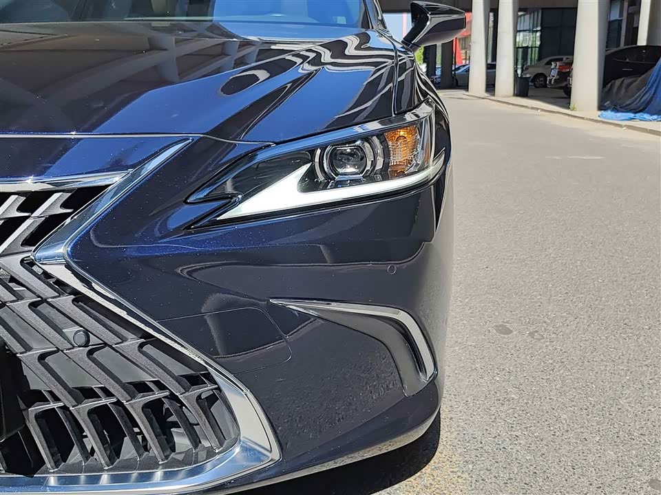 Lexus ES Lexus ES