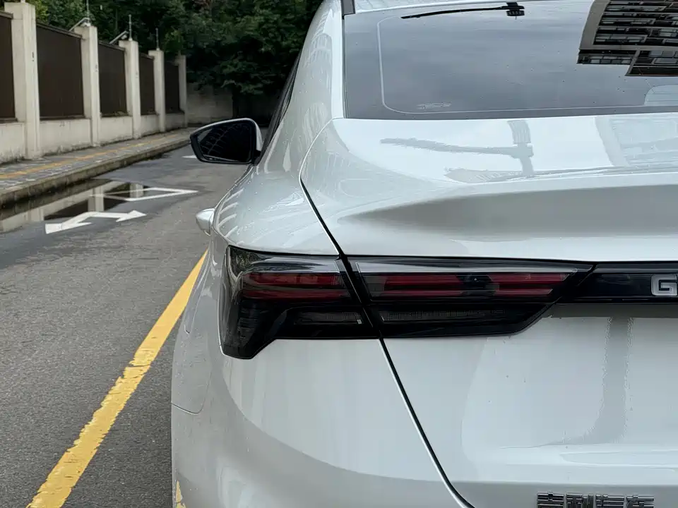 Geely Binrui Geely Binrui