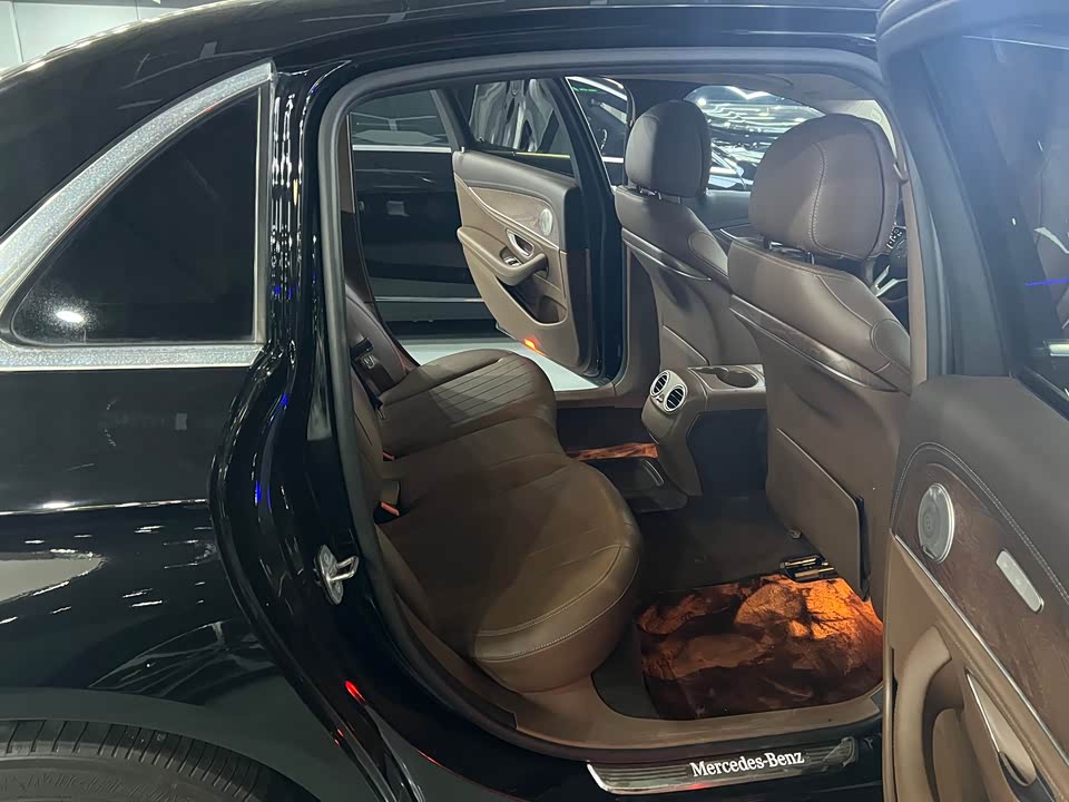 Mercedes-Benz E-class Mercedes-Benz E-class
