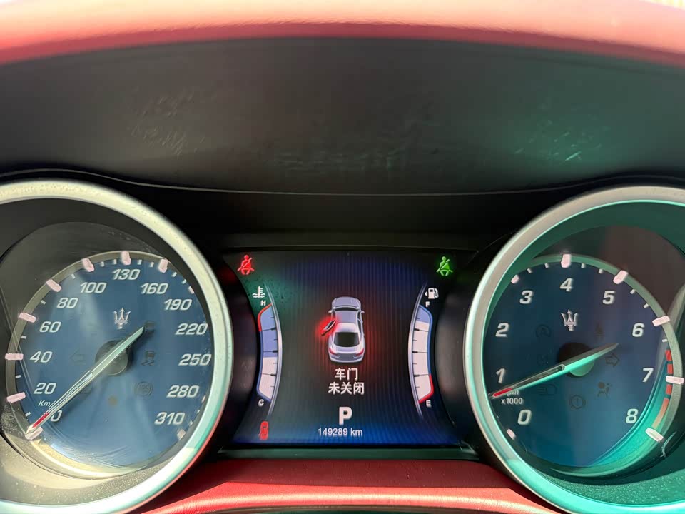 Maserati Ghibli Maserati Ghibli