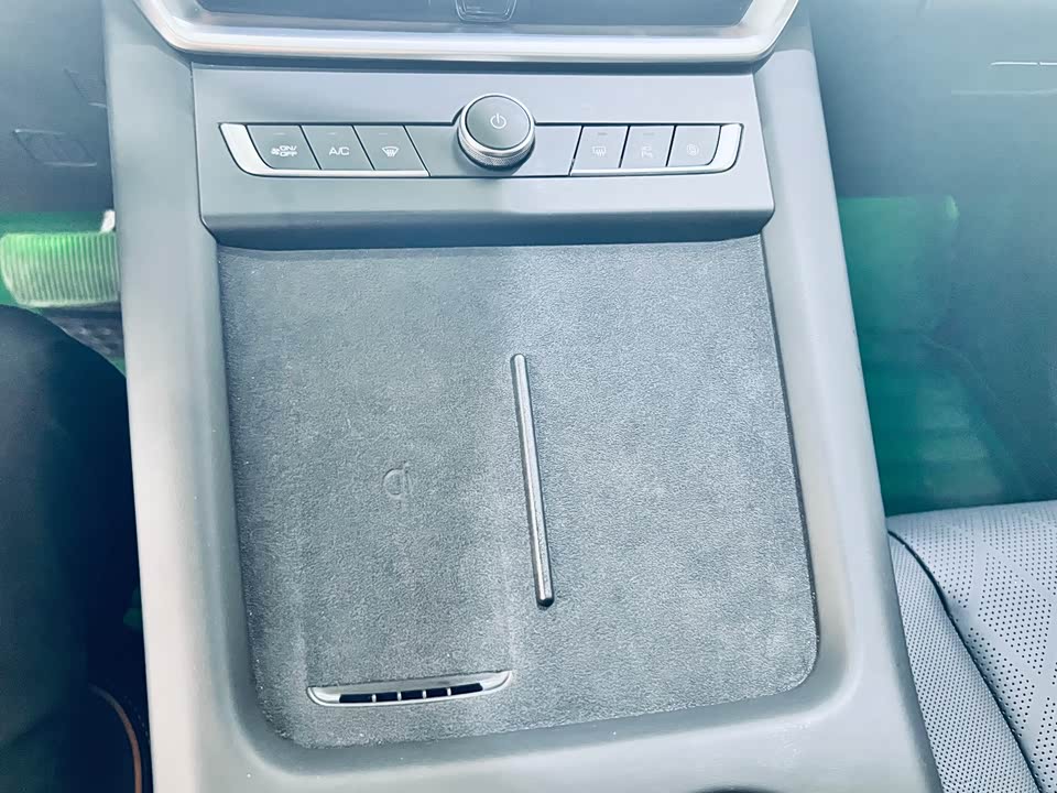 Weipai Latte DHT-PHEV