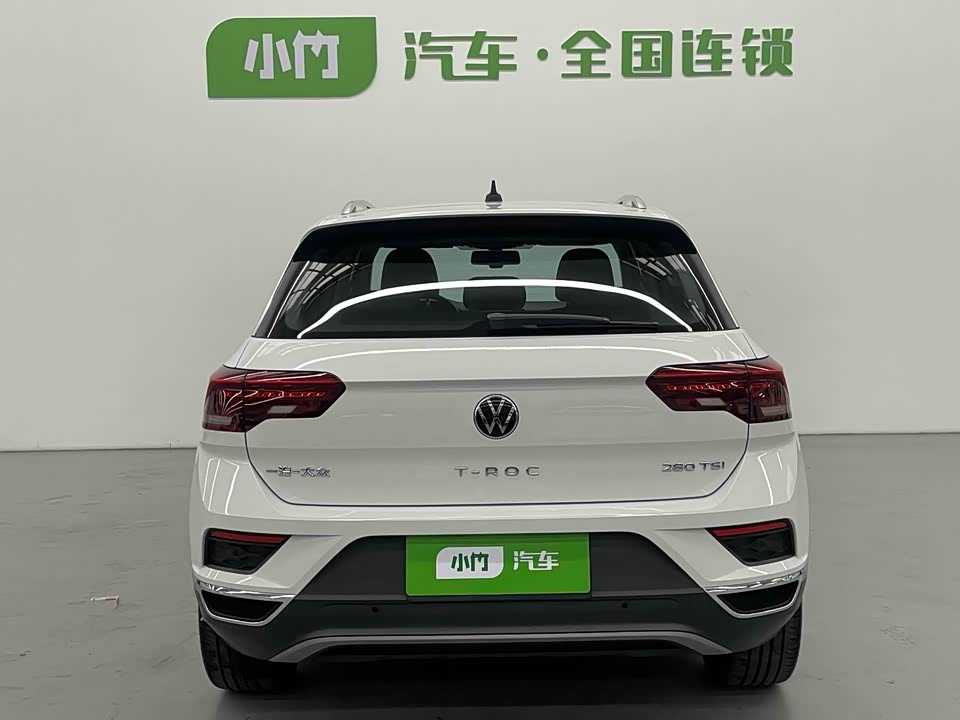 Volkswagen T-ROC exploring Songs