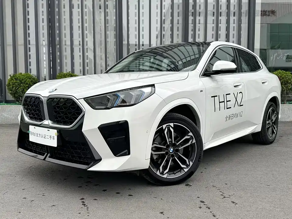 BMW X2