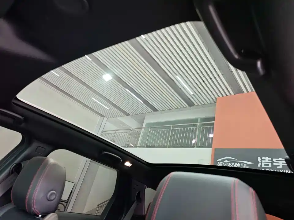 Land Rover Discover sports