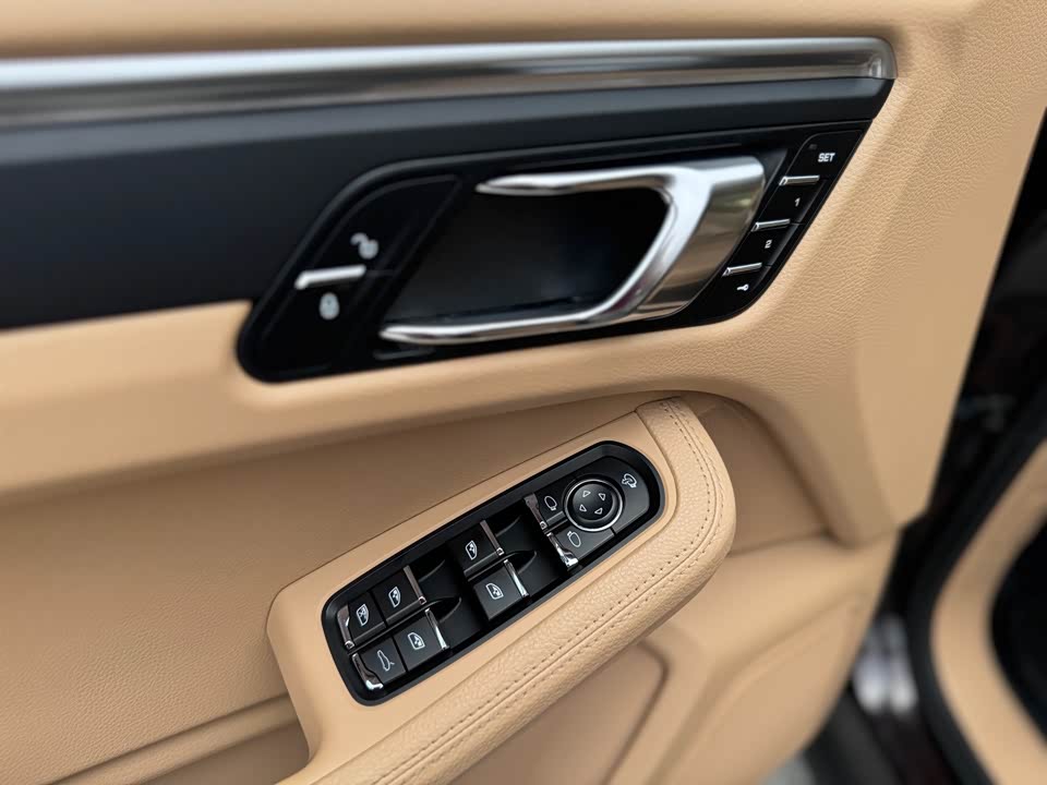 Porsche Macan Porsche Macan