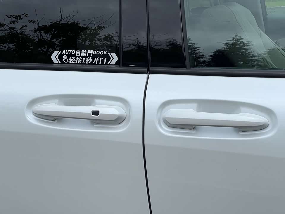 Toyota SIENNA Toyota SIENNA