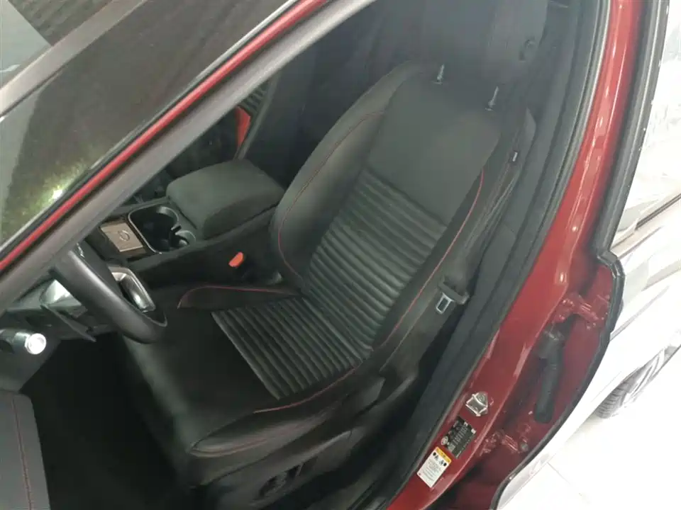 Land Rover Discover sports